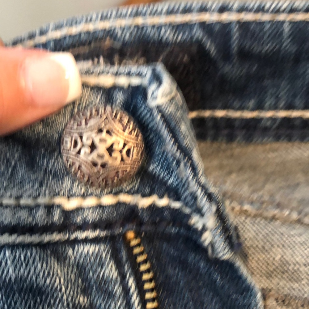 Jeans - Picture 8 of 8